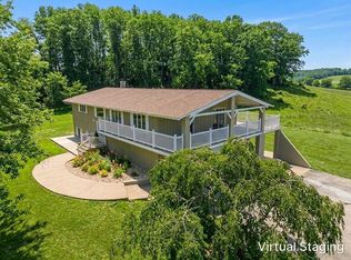 27363 Fudge Rd, Meadowview, VA 24361