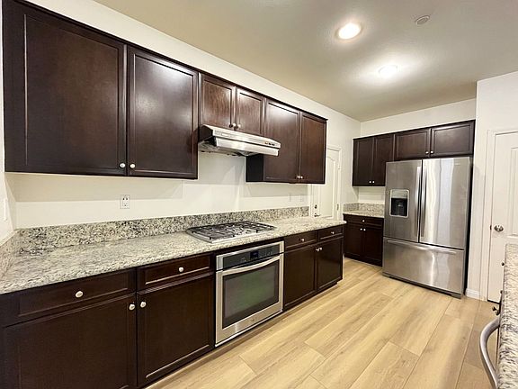 4th image of 14601 Serenade Dr