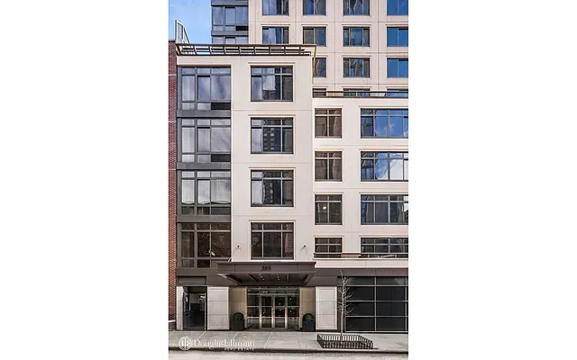 Rented by Douglas Elliman | media 36