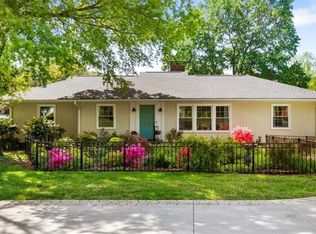 517 W Cornwallis Dr, Greensboro, NC 27408