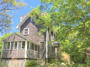74 Stone Bridge Rd, West Tisbury, MA 02575