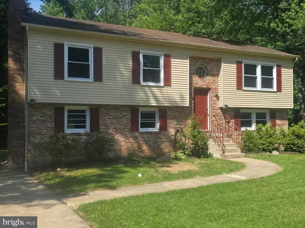 205 Vine Pl, Stafford, VA 22554