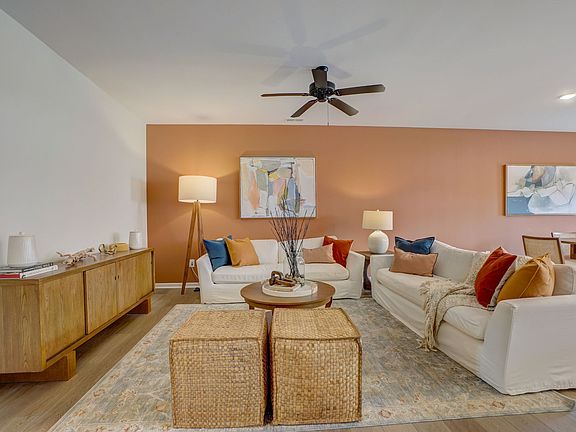 Cambrey Crossing - Finnegan Interior Image 2