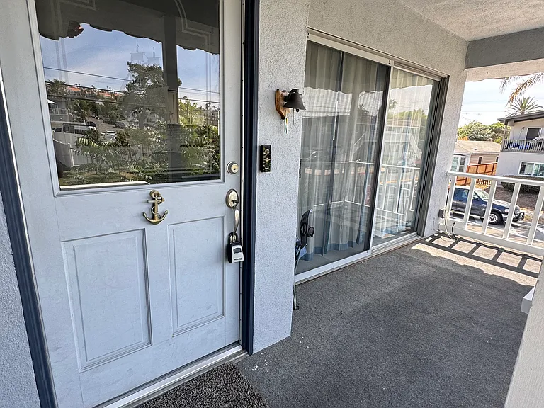 34002 Copper Lantern St #B — Photo 2