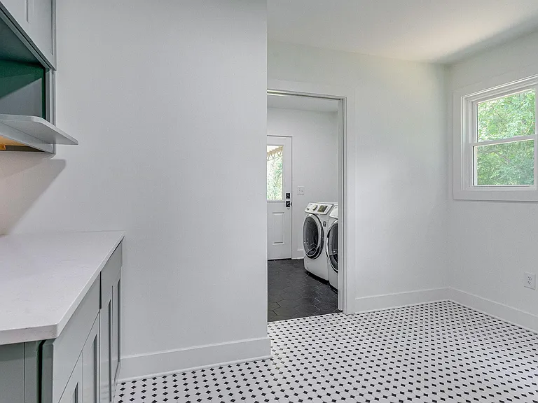 8569 Horton Hwy — Photo 28