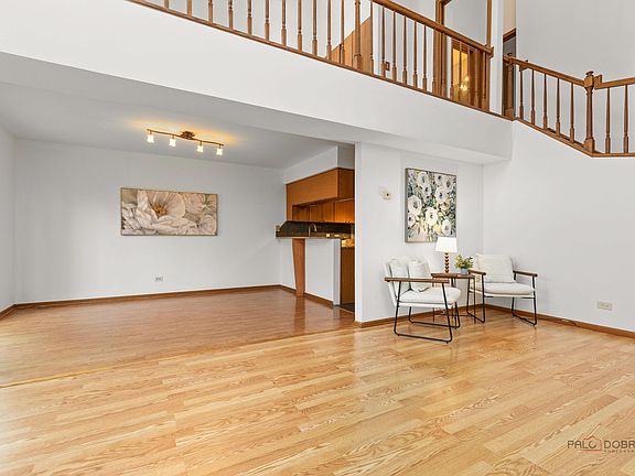 5th image of 1440 Waukegan Rd