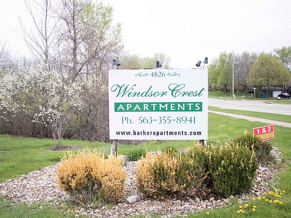 Windsor Crest Apartments