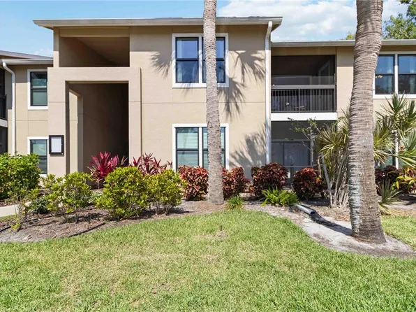4061 Crockers Lake Blvd #27, Sarasota, FL 34238