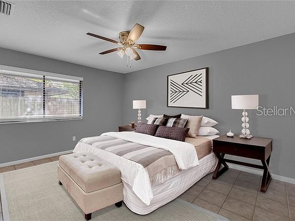 4th image of 648 Elmwood Dr