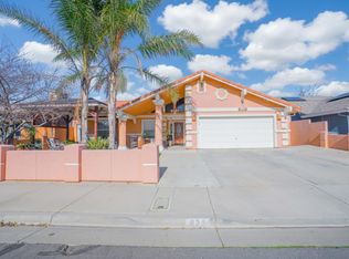 828 Olivewood Dr, Los Banos, CA 93635