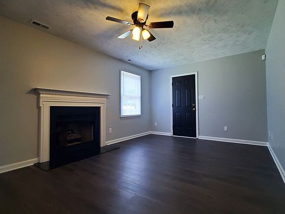 3rd image of 824 Zadock Dr