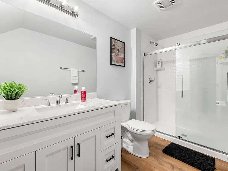 535 Ashland Ave — Photo 10