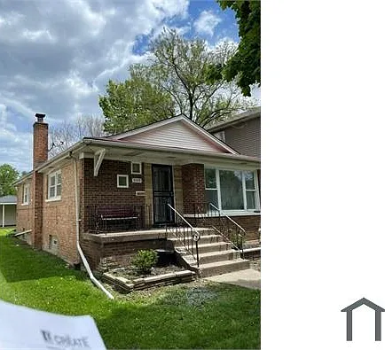 9049 S Ellis Ave — Photo 3