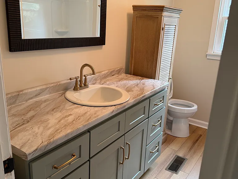 7116 Hillcrest Dr — Photo 3