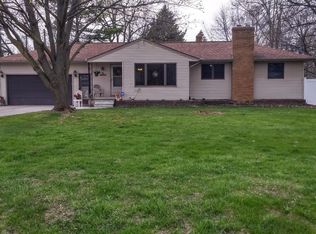 2077 N Genesee Rd, Burton, MI 48509