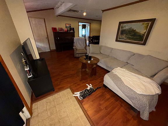3rd image of 163 Mountain Splendor Ln