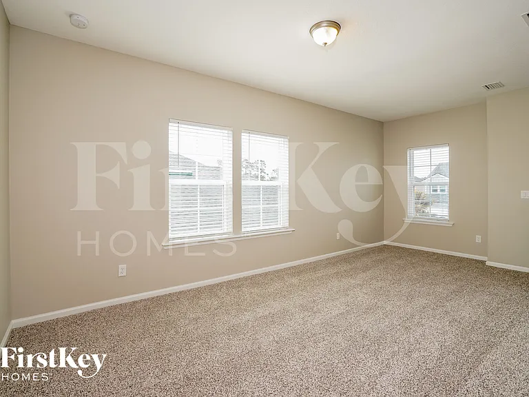 2316 Eagle Talon Cir — Photo 9