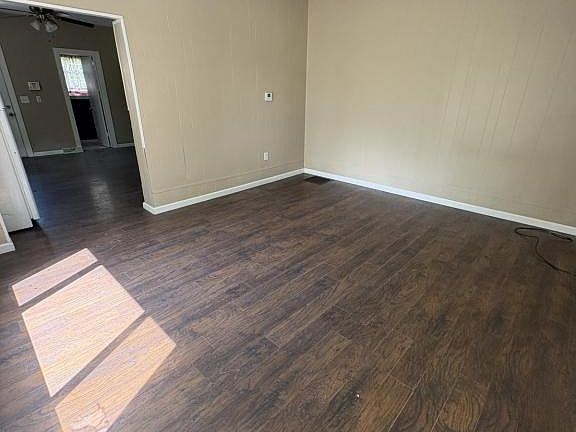 2nd image of 108 Regent St