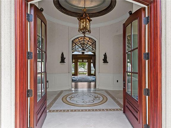 5th image of 5 Decatur Ave