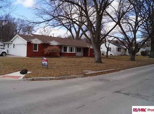 2032 S 88th St, Omaha, NE 68124