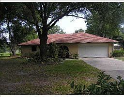 1st image of 2202 Strawberry Dr