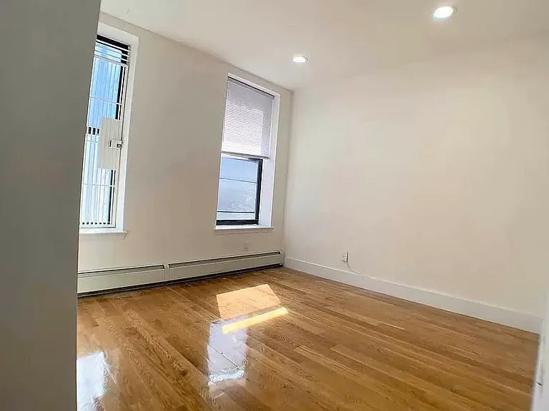 100 W 138th St #2A — Photo 6