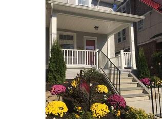 17 W Athens Ave, Ardmore, PA 19003