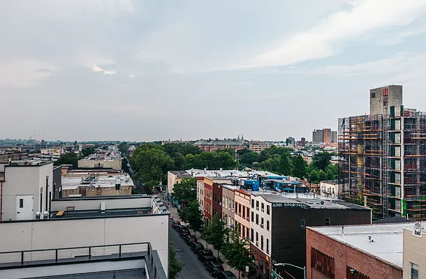 Rented by Nooklyn NYC LLC | media 30