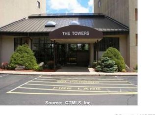 99 Putter Dr, Wallingford, CT 06492