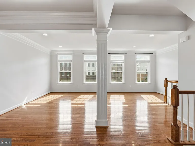 21253 Park Grove Ter — Photo 20