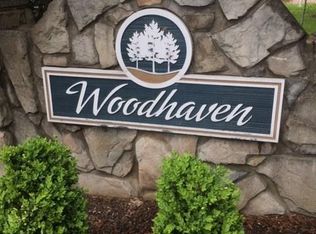 802 Woodhaven Dr UNIT 802, Edison, NJ