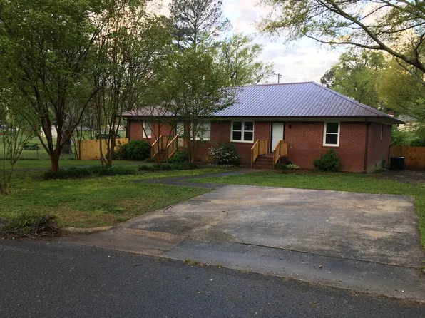 609 Avenue C SE #609, Cullman, AL 35055