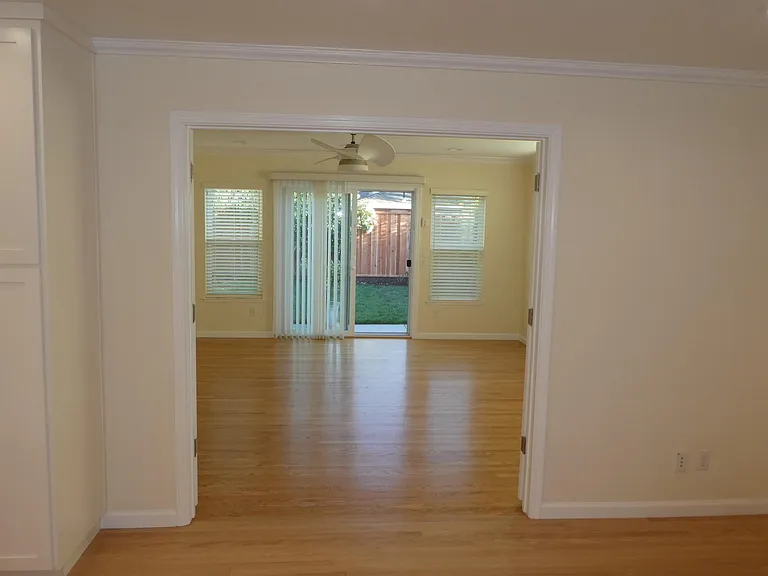 2226 Cactus St — Photo 8