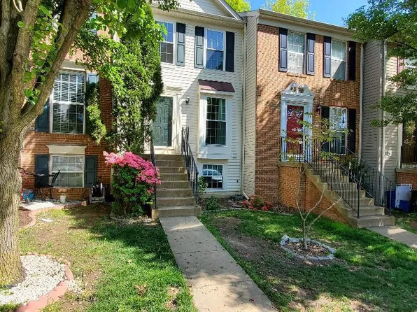 2036 Stargrass Ct, Woodbridge, VA 22192