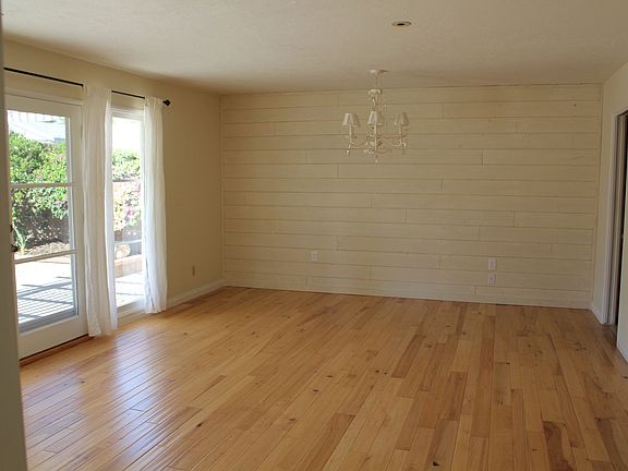 2nd image of 4039 Madison St