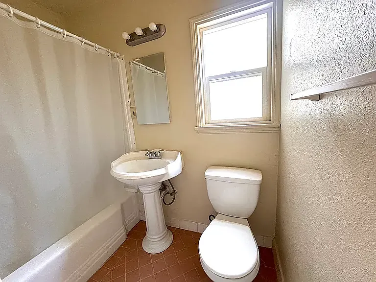 6 Bonita St #10 — Photo 7