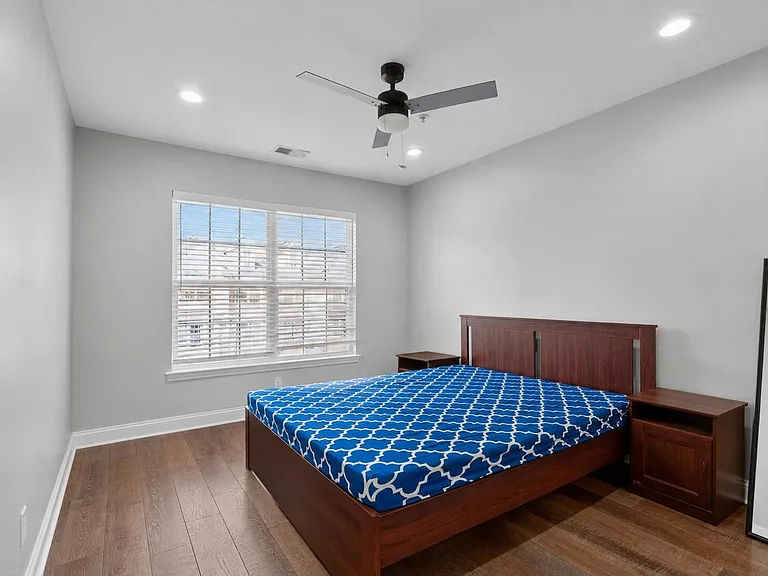 209 Blue Heron Dr — Photo 12