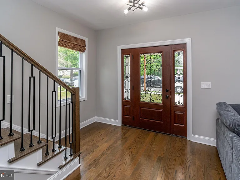 2633 Nottingham Way — Photo 6