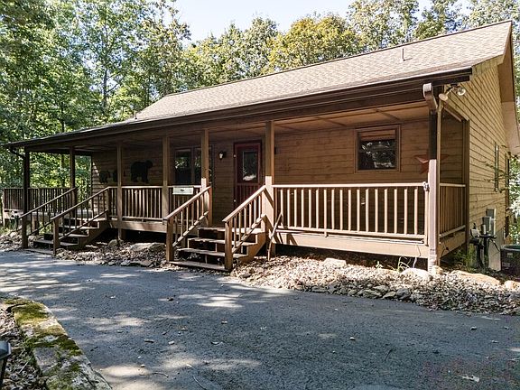 3rd image of 191 Deer Run Rd