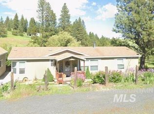 996 Spring Valley Rd, Troy, ID 83871