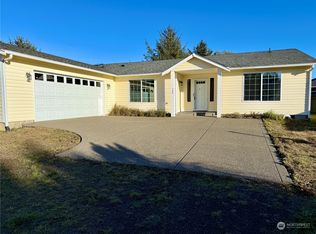 349 N Wynoochee Dr SW, Ocean Shores, WA 98569