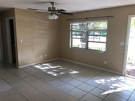 3rd image of 2460 4th St