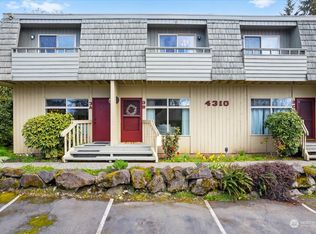 4310 156th St SW APT 3B, Lynnwood, WA 98087