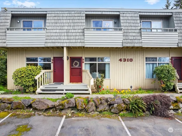 4310 156th Street SW #3B, Lynnwood, WA 98087
