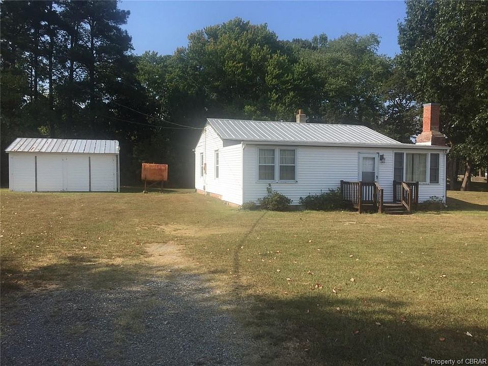 2nd image of 197 Plainview Rd