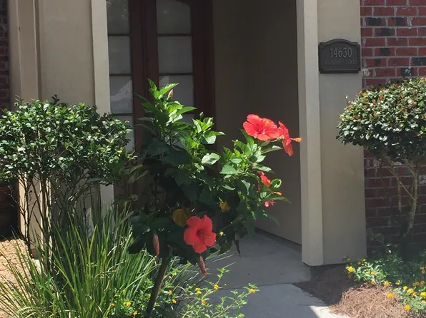 14630 Wisteria Lakes Dr, Baton Rouge, LA 70818