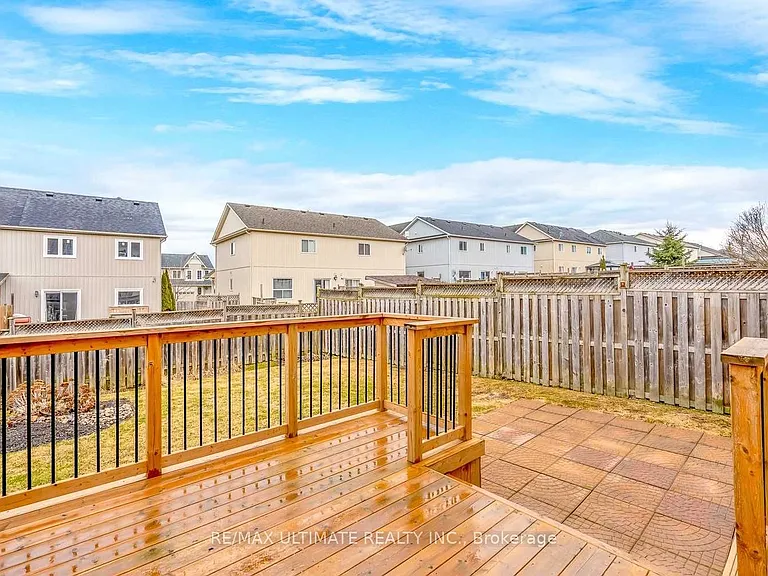 217 Marilyn St — Photo 22