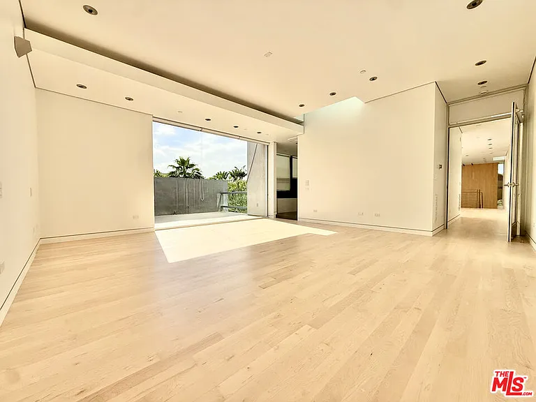 716 Brooks Ave — Photo 28