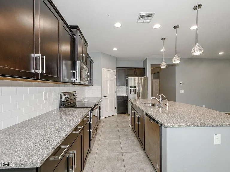 4374 E Mesquite St — Photo 15