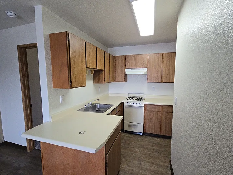 5030 & 5036 Valley East Blvd — Photo 8